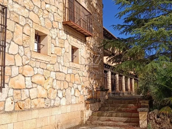 Propiedad singular e irrepetible: Monasterio de Sopetrán en Hita, Guadalajara (ref. CW25VT_E1001JRV)