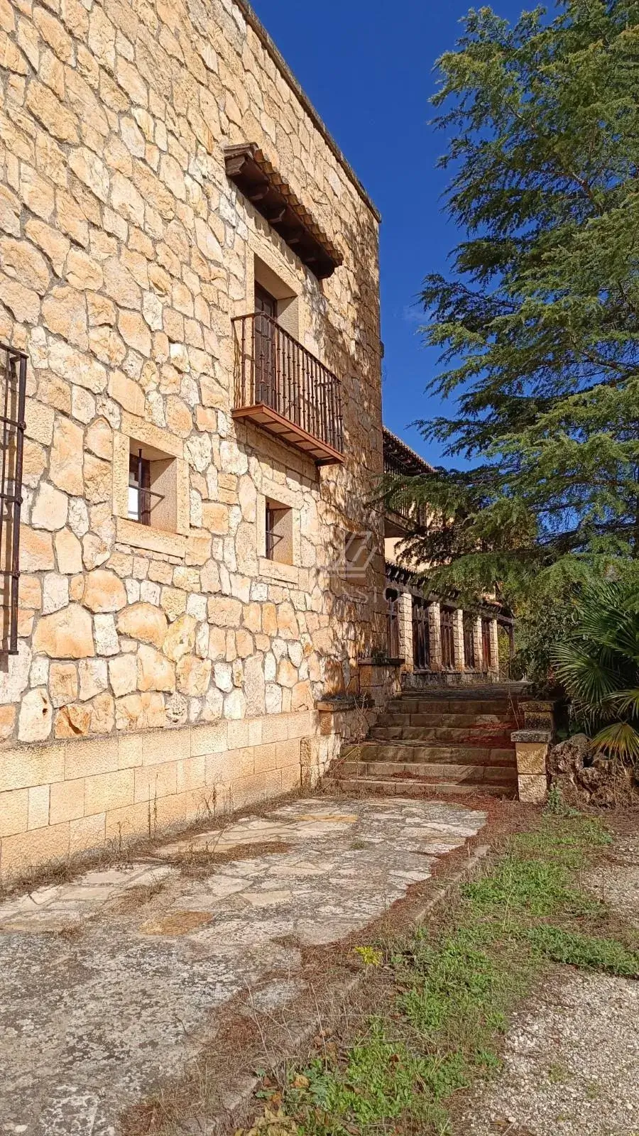 Propiedad singular e irrepetible: Monasterio de Sopetrán en Hita, Guadalajara (ref. CW25VT_E1001JRV)