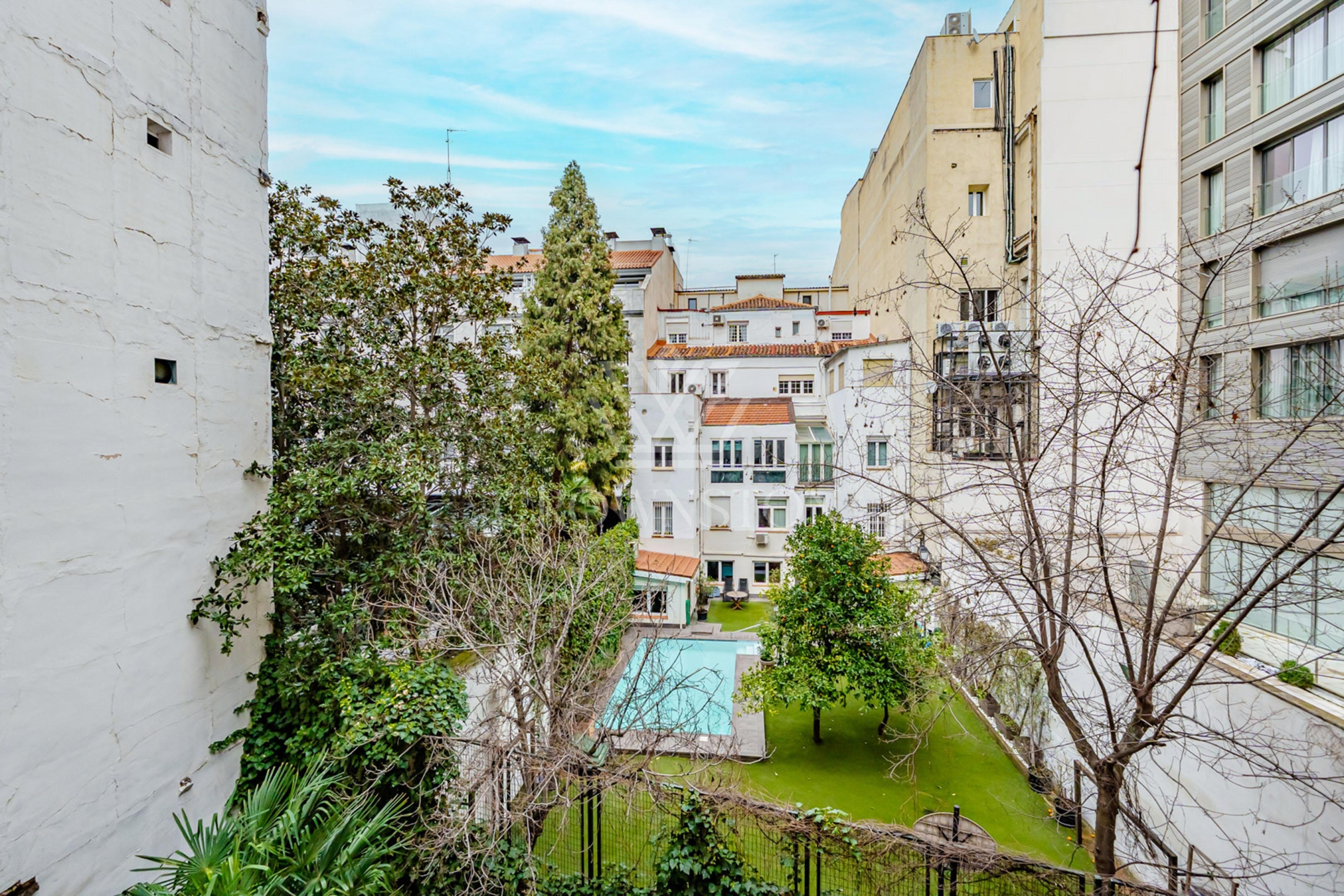 Elegantísima vivienda en barrio Salamanca (CW26VT_V1002MLZ)