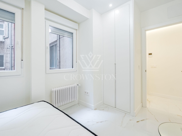 Elegantísima vivienda en barrio Salamanca (CW26VT_V1002MLZ)