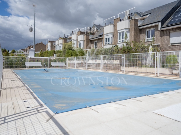 Precioso chalet pareado en Salvador, Madrid CW26VT_V1001JRV